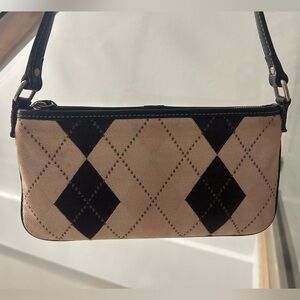 Cute, small purse perfect for events.